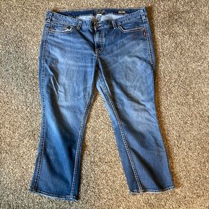 Silver Jeans Frances Capri Size 26
